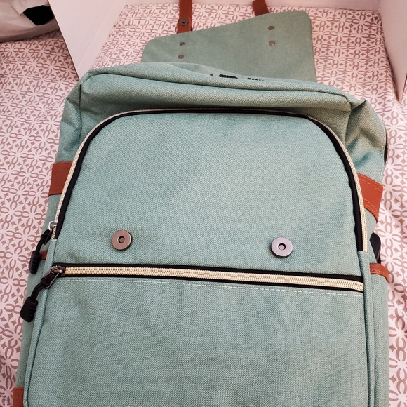 Modoker Upgraded Travel Laptop  Backpack. - Picture 5 of 15